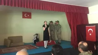 Aşıkşenlik Ortaokulundan 12 Mart Programı
