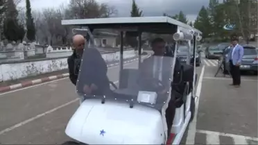 Safranbolu Mezarlığında Golf Aracı Hizmeti