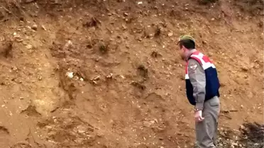 Bisikletle Gezen Çocuklar İnsan İskeleti Buldu