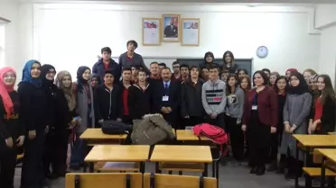 Liseli Öğrenciler Kariyerleri İçin Meslekleri Tanıdı