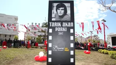 Tarık Akan Parkı Yeşilçamın Yıldızlarıyla Açıldı