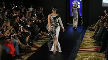 Irak'ta Defile
