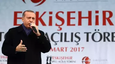 AB'ye Başörtü Tepkisi: Sıkıysa Kipayı da Yasaklasana
