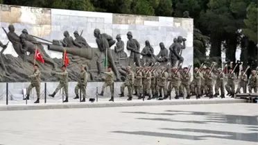 Şehitleri Anma Günü ve Çanakkale Deniz Zaferi'nin 102. Yılı