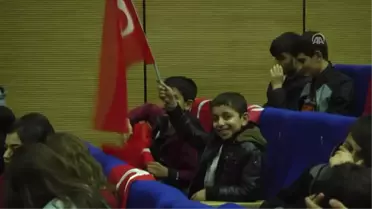 15 Temmuz Engelsiz Kahramanlar Tiyatrosu' Sahnelendi