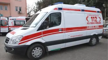 Ağrı'da Tırla Kamyonet Çarpıştı: 5 Yaralı