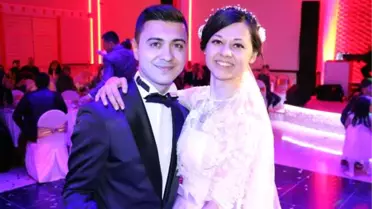 Aşkı İçin Müslüman Oldu, Türk Gelenek ve Görenekleriyle Evlendi