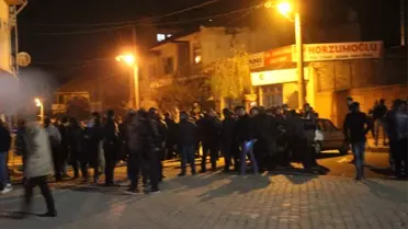 Suriyelilerin Karıştığı Kavga İlçeyi Ayağa Kaldırdı! 500 Vatandaş Suriyelilerin Evini Taşladı