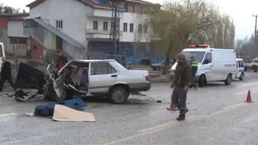 Domaniç'te Trafik Kazası: 1 Ölü 13 Yaralı