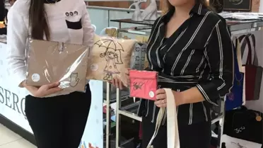 Mülteci Kadınların 'Kar Serçesi' Sergisi Yoğun İlgi Görüyor