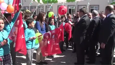 Bakan Eroğlu: 'Kılıçdaroğlu'nun Söylediği Iki Husus da Kuyruklu Yalandır'