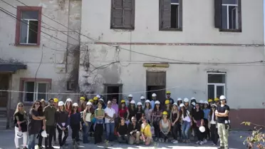 Ekonomili Öğrencilerden Kuşadası'na 'Sıfır Atık' Restoran