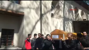 Kahramanmaraş'taki Kazada Ölen 5 Kişi Toprağa Verildi