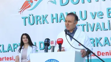 Protokol Bornoz Giyip Sokağa Döküldü