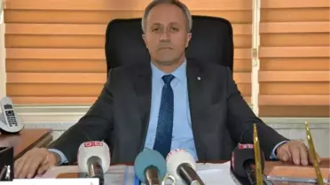 Divriği'de Atatürk Büstüne Saldırı