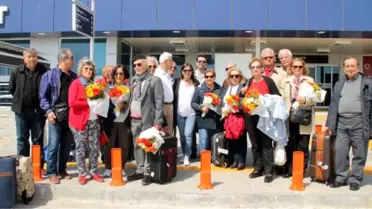 Emeklilere İndirimli Tatilde İlk Kafile Alanya'ya Geldi