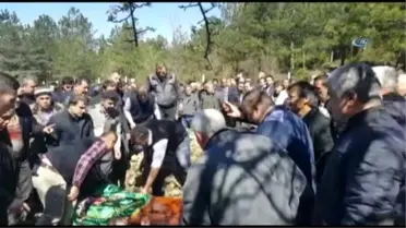 Fransa'da Geçirdikleri Kazada Ölen Çift, Kastamonu'da Toprağa Verildi
