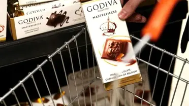 Godiva Butikten Sonra Süpermarketlere Girdi