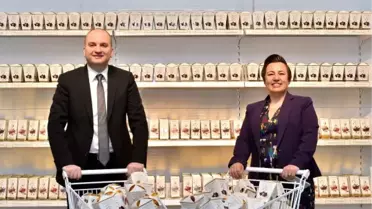 Godiva Üç Ürünü ile 8 Bini Aşkın Perakende Noktasının Raflarında