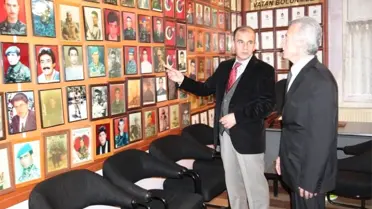 Vançelik, Şehit ve Gazi Aileleri Derneklerini Ziyaret Etti