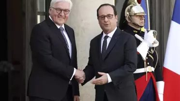 Hollande, Almanya'nın Yeni Cumhurbaşkanı Steinmeier'i Kabul Etti