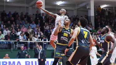 Banvit'te Dörtlü Final Sevinci