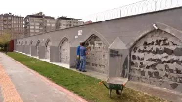 Kayyum Başkan, Mervanileleri Simgeleyen Kabartmaları Yıktı