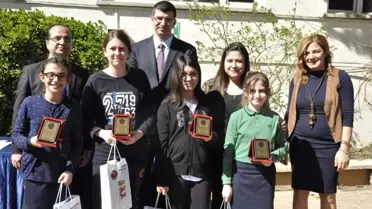 Gkv'li Kitap Dostlarına Ödül