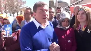 Ak Partili İnceöz ve Eski Milli Futbolcu Tanju Çolak 'Evet' İçin Destek İstedi