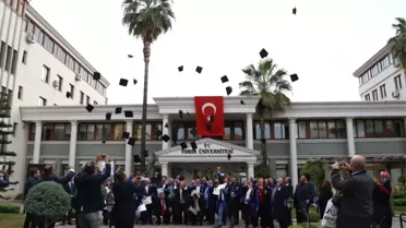 Toros Üniversitesi'nde Emlakçılar Kep Attı