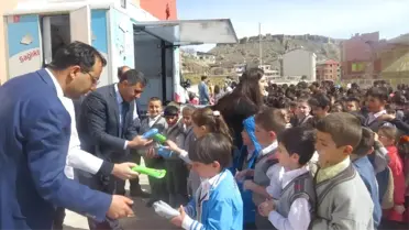 Bayburt'ta 'Sağlıklı Dişler Sağlıklı Nesiller' Etkinliği