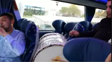 Genç Muavin Dünyaevine Otobüsüyle Girdi