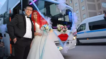 Muavinin Gelin Arabası Otobüsü Oldu