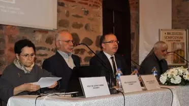 Osman Gazi'yi Anma ve Bursa'nın Fethi Şenlikleri Sempozyumla Başladı