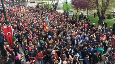 Bursa'da Diriliş Ertuğrul İzdihamı! Oyuncuları Polis Kurtardı