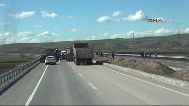 Batman Istimlak Parasını Alamayan 2 Kardeş Çevre Yolunu Kapattı