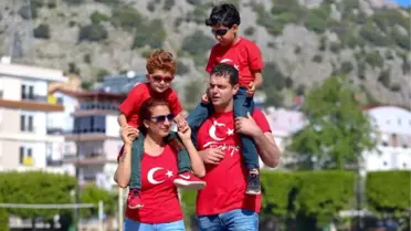 Antalya'da Oy Verme İşlemleri Başladı (2)