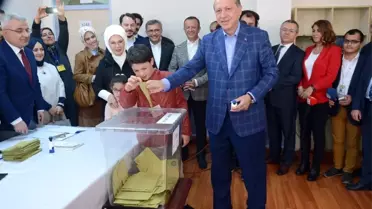 Oyunu Torunuyla Attı, Ardından Açıklama Yaptı