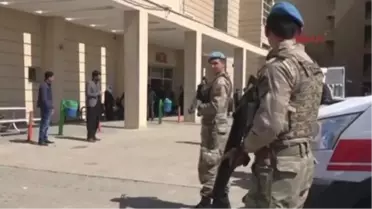 Referandum Gergin Başladı Diyarbakır'da İki Kişi Hayatını Kaybetti