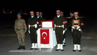 Hakkari'de Şehit Uzman Çavuş Için Tören Düzenlendi