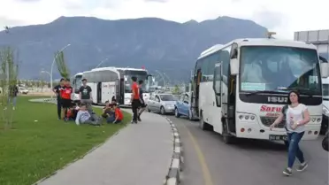 Manisa'da Zincirleme Kaza: 1 Ölü, 4 Yaralı