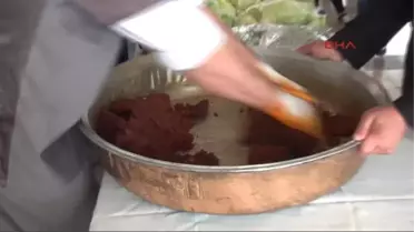 Şanlıurfa'da Yöresel Yemekler Sergilendi