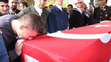 Şehit Uzman Çavuş, Torbalı'da Gözyaşlarıyla Uğurlandı