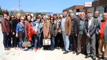 Referandumun İptali İçin İstifa Edip Ankara'ya Yürüyen Doktor Bursa'da