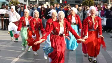 Dünya Çocukları Çınarcık'ta Buluştu