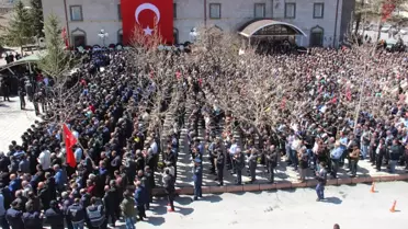 Kayseri Şehidini Uğurladı