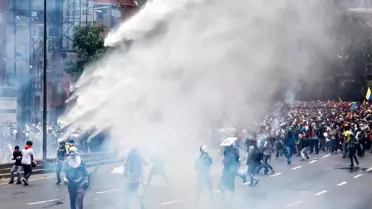 Venezuela'da Kriz Büyüyor