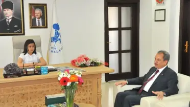 Başkan Akkaya, Koltuğunu İlkokul Öğrencisine Devretti