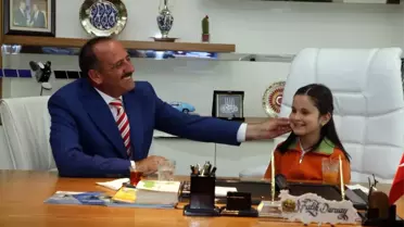 Başkan Duruay, 23 Nisan Dolayısıyla Koltuğunu Mervegül Buğday'a Bıraktı