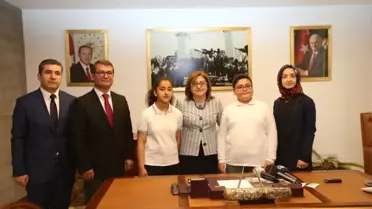 Fatma Şahin Makamını Çocuklara Bıraktı